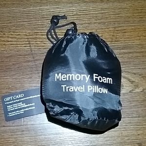 TRAVEL PILLOW